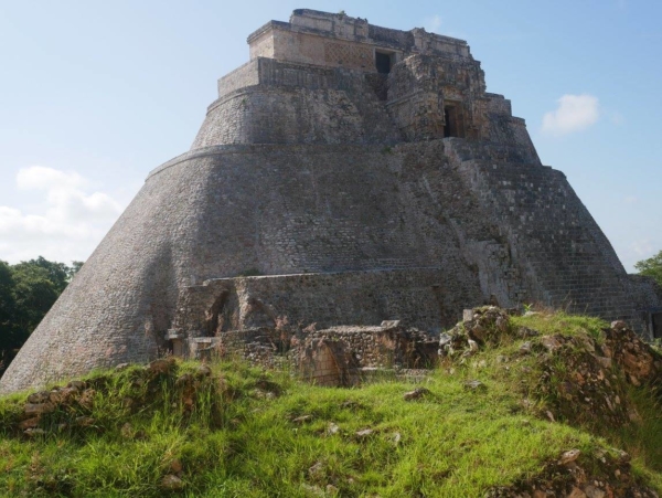 temple maya Uxmal Mexique 